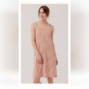 PACT - Women's canyon palms - Staycation sleep dress.